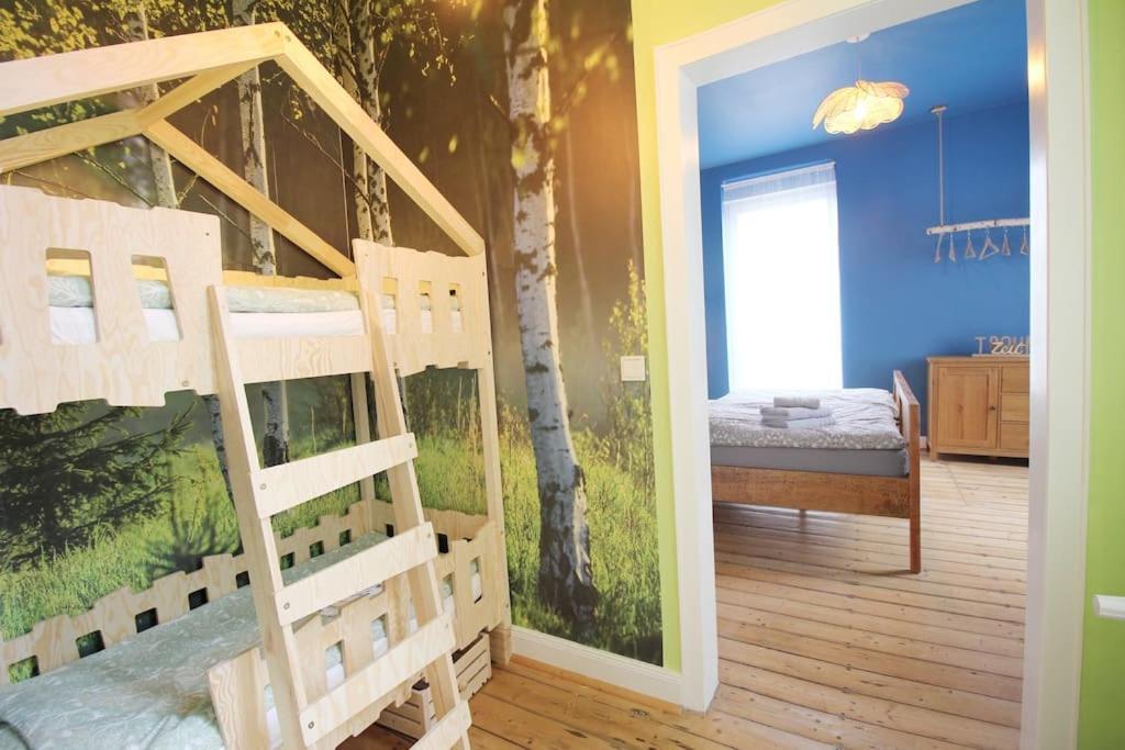 Secret Hideaways Wood Lodge Mit Kinderzimmer Messe L City L Flughafen L Hbf ドゥイスブルグ エクステリア 写真